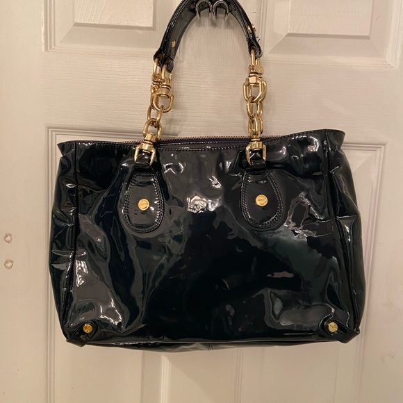 Dark navy blue CC Skye Patent Leather Bag - Picture 3 of 4